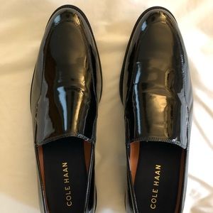 Brand new patent leather Cole Haan loafer size 11
